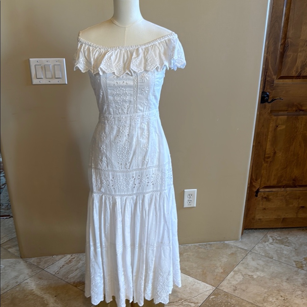 Lauren Ralph Lauren Off-Shoulder White Midaxi Dress